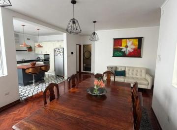 Departamento · 160m² · 4 Dormitorios · Duplex en Venta de 160 m² en Pueblo Libre