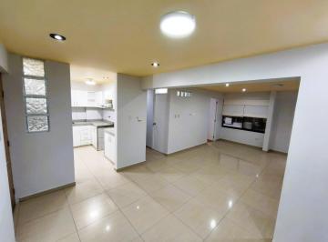 Departamento · 91m² · 3 Dormitorios · 1 Estacionamiento · Vendo Departamento en Monterrico Santiago de Surco
