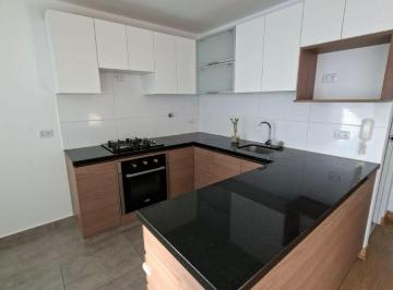 Departamento de 2 habitaciones, Lima · Alquiler de Dpto. 2 Dorm. + 1 Estac. + 1 Closet - Piso 7 con Ascensor – Lince