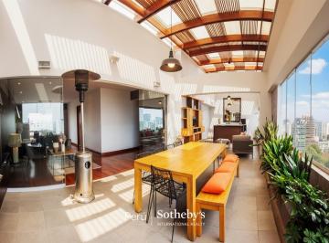 Departamento · 307m² · 3 Dormitorios · 2 Estacionamientos · Ven a Descubrir La Elegancia y El Confort en Este Exclusivo Penthouse Duplex Ubicado en San Isidro