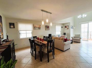 Departamento de 3 habitaciones, Lima · ¡Oportunidad Única! Venta Depto 2do Piso con Vista Al Mar