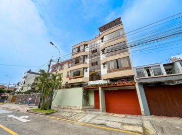 Departamento · 189m² · 4 Dormitorios · 1 Estacionamiento · Espectacular Duplex Frente a Parque, Higuereta, Surco