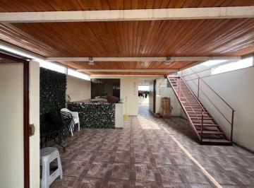 Casa de 10 habitaciones, Lima · Los Olivos: Moderna Casa en Venta, Centrica Ubicación.