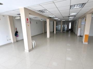 Local comercial de 4 habitaciones, Trujillo · Alquiler Local Comercial La Hermelinda Trujillo