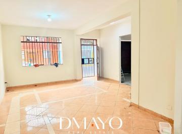 Casa · 172m² · 3 Dormitorios · 2 Estacionamientos · Alquiler de Casa Para Negocio o Vivienda