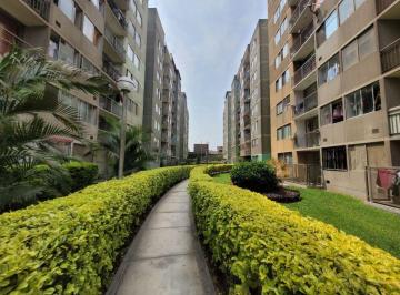 Departamento de 3 habitaciones, Lima · Vendo Duplex 3 Dorm. Santa Clara Ate