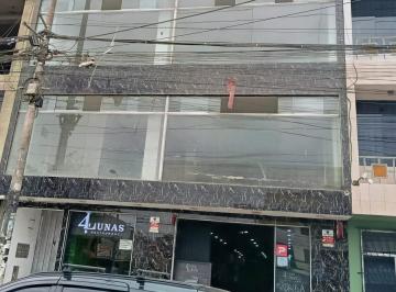 Local comercial · 180m² · Venta de Local Comercial con Una Excelente Ubicación en Los Olivos