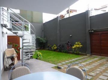 Departamento · 427m² · 3 Dormitorios · 3 Estacionamientos · Vendo Bello Departamento en Calle Bellavista N 30x, Piso 2, Urb. Casuarinas, Surco