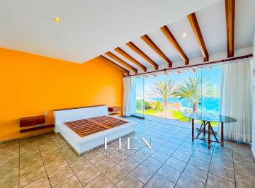 Casa · 288m² · 6 Dormitorios · 2 Estacionamientos · Venta de Casa en Urbanización Miramar