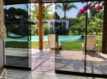 Casa de campo · 300m² · 4 Dormitorios · 4 Estacionamientos · Venta de Casa de Campo Chincha 1,000 m² 3 Dorm Piscina Terrazas Huerto