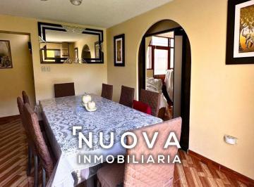 Departamento · 197ha · 5 Dormitorios · 2 Estacionamientos · Duplex Tipo Casita en Venta en Esquina en San Miguel 197 m²