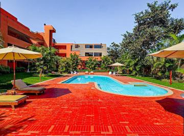 Departamento · 425m² · 4 Dormitorios · 2 Estacionamientos · Departamento Dúplex con Terraza y Piscina