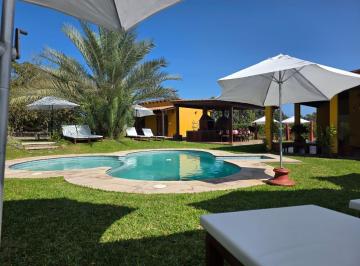 Casa de campo · 2171m² · 6 Dormitorios · 6 Estacionamientos · Casa de Campo a 10 Minutos de La Playa Puerto Viejo