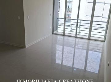 Departamento de 3 habitaciones, Lima · Vendo Departamento de 3 Dorm. + Estacionamiento en Surco – Condominio Florencia