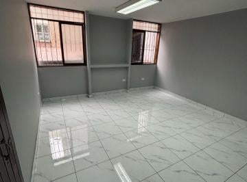 Oficina comercial , Lima · Oficina Completamente Renovada en Alquiler – Av La Molina 1013