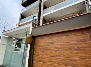 Departamento de 3 habitaciones, Lima · Departamento en Venta en Santiago de Surco Cerca Al Centro Comercial Chacarilla