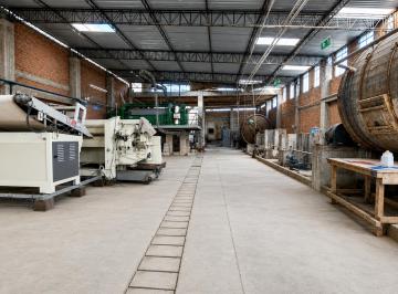 Local comercial , Arequipa · Local Industrial en Alquiler con Transformador Eléctrico de 350 Kw