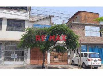 Casa de 8 habitaciones, Lima · Casa en Ocasión en Santo Domingo de Carabayllo
