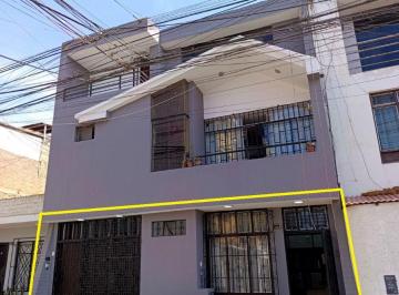 Departamento de 3 habitaciones, Trujillo · ¡Oportunidad Única! Departamento en Primer Piso en Venta