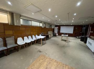 Casa de 5 habitaciones, Lima · Vendo Casa Como Terreno Para Constructores Inmobiliarios