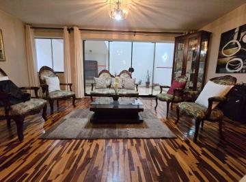 Departamento en Venta de 5 habitaciones Santiago de Surco · Vendo Dúplex en 1er Piso Tipo Casita – Los Rosales de Surco (Doña Delia)
