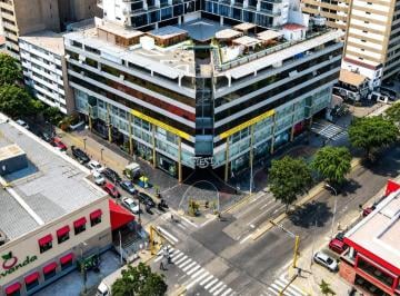 Local comercial , Lima · ¡Oportunidad Única de Inversión en El Corazón de Miraflores!