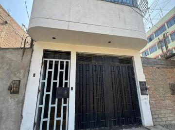 Local comercial · 76m² · Local Almacen Comercial Cantacallao 1er Piso