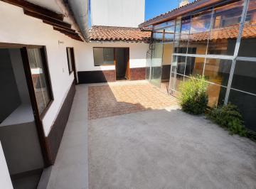 Casa de 8 habitaciones, Cusco · ¡Inversión Hotelera en El Corazón del Cusco!