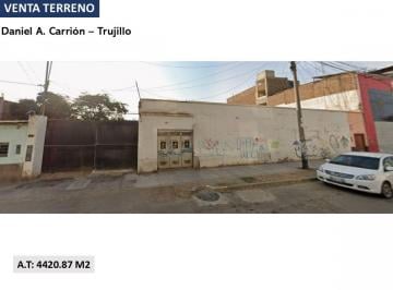 Terreno / Lote , Trujillo · Excelente Terreno de Gran Escala en Trujillo | 4,420 m² Para Proyecto Residencial o Comercial