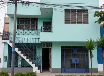 Casa de 3 habitaciones, Callao · Casa en Venta Como Terreno