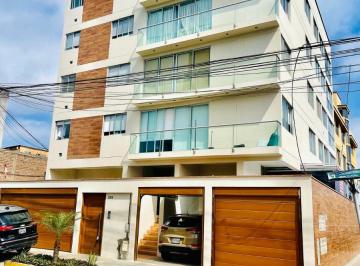 Departamento de 4 habitaciones, Lima · Exclusivo Departamento en Primer Piso con Terraza y Zona de Parrilla en Rosario de Villa - Chorrillos