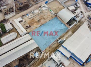 Terreno / Lote · 2300m² · Alquiler de Terreno Industrial en Villa El Salvador de 2300 m²