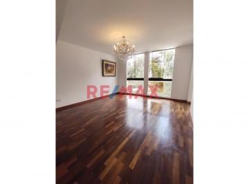 Departamento · 164m² · 4 Dormitorios · 1 Estacionamiento · Se Alquila Duplex en Urb. Las Gardenias Frente a Parque en Santiago de Surco