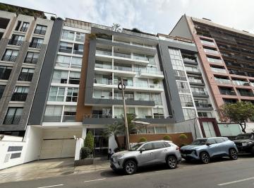 Fachada · Venta de Departamento Primer Piso, con Terraza, Cerca Al Malecon Miraflores