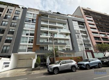 Fachada · Venta de Departamento Primer Piso, con Terraza, Cerca Al Malecon Miraflores