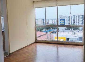 Departamento de 4 habitaciones, Lima · Dúplex con Terraza Privada y Sol y Sombra | 4 Dorm + Áreas Comunes en Chorrillos
