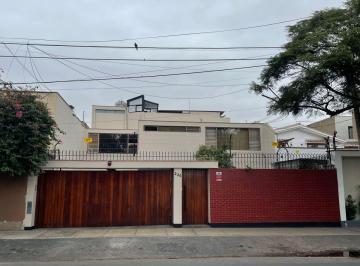 Departamento de 2 habitaciones, Lima · 80 m², 2 Dorm, 2 Baños Completos, Tercer Piso de Una Casa, Sin Muebles