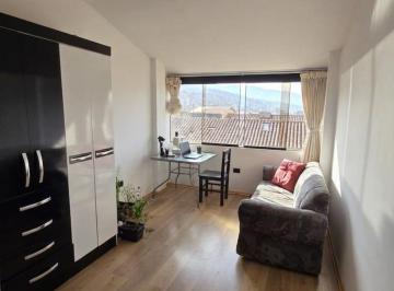 Departamento de 4 habitaciones, Cusco · En Venta, Triplex de 150 m² en Urb. Mariscal Gamarra