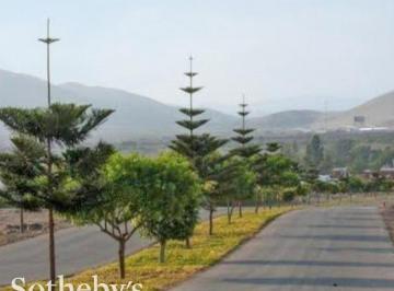 Terreno / Lote · 1820ha · Lote de 1,820 m² en El Condominio Las Colinas de Puerto Viejo.