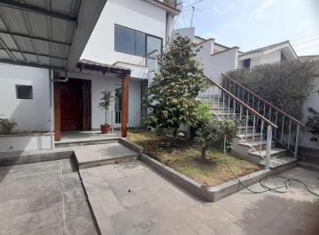 Casa de 9 habitaciones, Lima · Casa en Venta 626 m² en Av Javier Prado Este - Ideal Oficinas y Consultorios