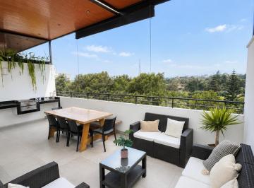 Departamento · 273m² · 5 Dormitorios · 2 Estacionamientos · Vive Frente Al Pentagonito: Duplex de Lujo con Terraza