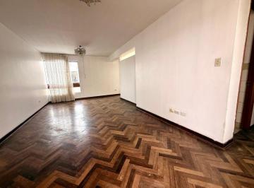 Departamento de 4 habitaciones, Lima · Departamento en Venta en San Miguel! 101 m² - Espacioso, Iluminado y Cerca a Todo.