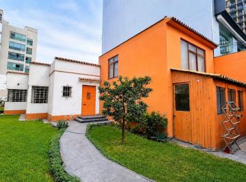 Casa · 506m² · 5 Dormitorios · 3 Estacionamientos · Casa en Venta a un Paso de República de Panamá y Roca y Bologna Miraflores