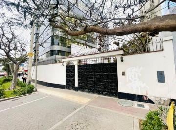 Local comercial , Lima · Uso Compatible con Clinica - Centro Medico - Oficinas - Hoteles