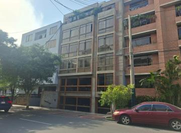 Departamento de 3 habitaciones, Lima · Lindo y Funcional Duplex, en Una de Las Zonas Mas Lindas Limite de San Isidro con Moraflores.