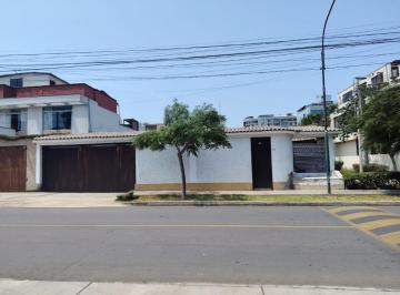 Terreno / Lote , Lima · ¡Oportunidad Proyecto en Esquina - San Isidro! Terreno de 495 m² - Zonificación Rdb - Parám 4 P