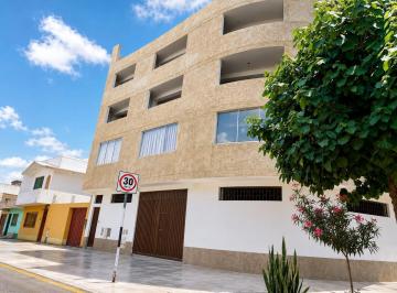 Local comercial · 205m² · 1 Dormitorio · 2 Estacionamientos · Local en San Martín de Porres