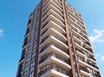 Departamento de 4 habitaciones, Lima · Venta Flat en La Mejor Zona de San Isidro