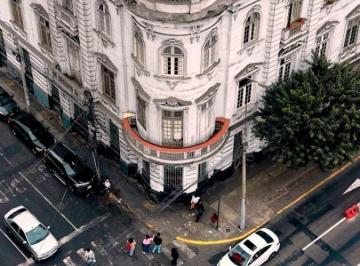 Local comercial , Lima · Local Comercial en Esquina de Alto Impacto | Av Garcilaso de La Vega, Lima