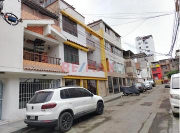 Departamento · 120m² · 2 Dormitorios · Se Alquila Departamento en Zona a de San Juan de Miraflores